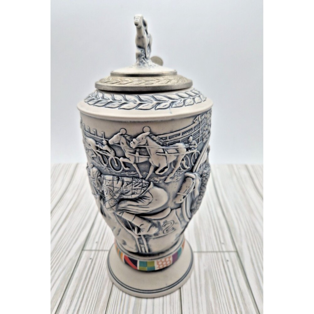 Avon Lidded Beer Stein Winners Circle Horse Racing 1992 Numbered Vintage - Picture 2 of 8